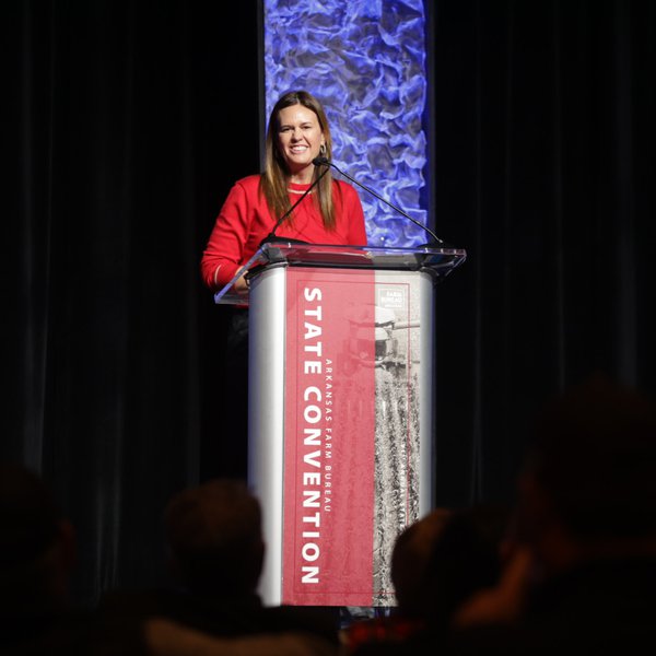 Arkansas Governor Addresses Arkansas Farm Bureau Members